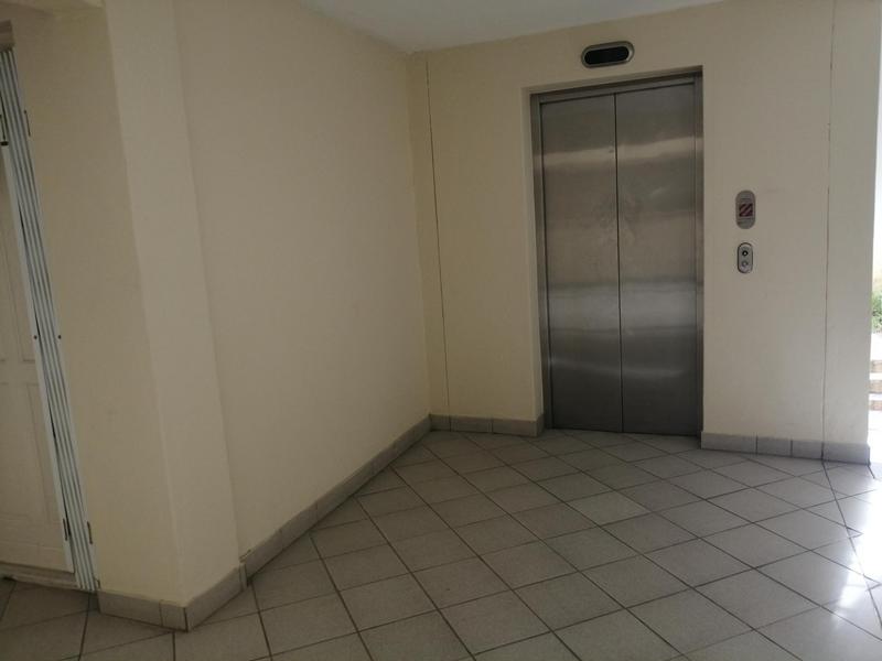 2 Bedroom Property for Sale in Somerset West Western Cape